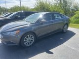Used 2017 Ford Fusion SE w/ Fusion SE Technology Package image 3