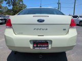 Used 2010 Ford Focus SE image 5