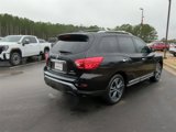 Used 2020 Nissan Pathfinder Platinum image 4