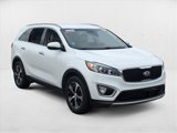 Used 2018 Kia Sorento EX image 3