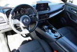 Used 2023 Nissan Rogue SV image 2