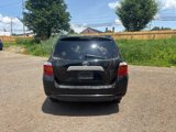 Used 2010 Toyota Highlander SE image 3