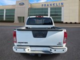 Used 2020 Nissan Frontier SV w/ Midnight Edition Floor Mats image 6