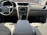 Used 2017 Chevrolet Traverse Premier image 2