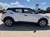 New 2025 Nissan Kicks Play S image 5