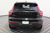 Used 2024 Volvo XC40 B5 Plus w/ Climate Package image 5