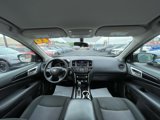 Used 2020 Nissan Pathfinder S image 3