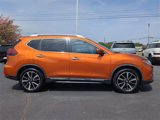 Used 2018 Nissan Rogue SL w/ Premium Package image 3