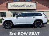Certified 2023 Jeep Grand Cherokee L Limited w/ Black Appearance Package image 3