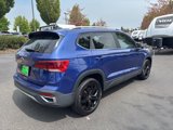 Used 2022 Volkswagen Taos SE image 3