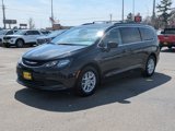Used 2020 Chrysler Voyager Lxi image 4