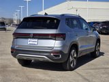 New 2025 Volkswagen Taos SE image 4