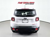 Used 2016 Jeep Renegade Trailhawk image 6