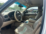 Used 2011 Chevrolet Suburban LT w/ Luxury Package image 2