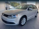 Used 2011 Volkswagen Jetta SE image 3
