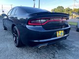 Used 2016 Dodge Charger SE w/ Blacktop Package image 6