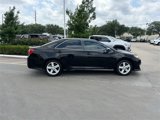 Used 2014 Toyota Camry SE image 4