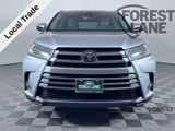 Used 2017 Toyota Highlander Limited image 3