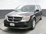 Used 2018 Dodge Grand Caravan SE image 2