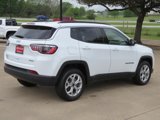 New 2025 Jeep Compass Latitude image 3