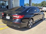 Used 2018 Honda Accord Touring image 5