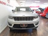 Used 2023 Jeep Grand Cherokee 4WD 4xe image 3