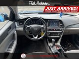 Used 2018 Hyundai Sonata SE image 2
