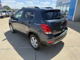 Used 2022 Chevrolet Trax LT w/ LT Convenience Package image 3