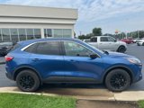 Used 2022 Ford Escape SE w/ Convenience Package image 2