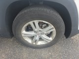 Used 2022 GMC Terrain SLE w/ Driver Convenience Package image 4