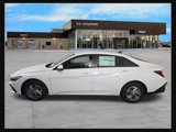 New 2025 Hyundai Elantra SE image 4
