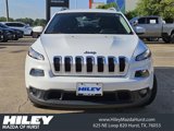 Used 2018 Jeep Cherokee Latitude Plus image 2