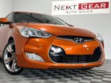 Used 2013 Hyundai Veloster w/ Style Pkg image 4