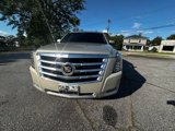Used 2015 Cadillac Escalade ESV Luxury image 3