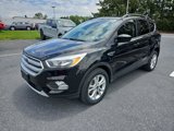 Certified 2018 Ford Escape SE w/ SE Sync 3 Package image 3