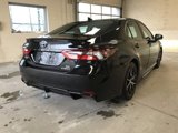 Certified 2022 Toyota Camry SE image 3
