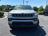 Used 2024 Jeep Compass Latitude image 5