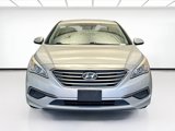 Used 2017 Hyundai Sonata SE image 2