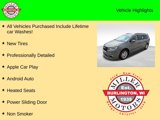 Used 2022 Chrysler Pacifica Touring-L image 2