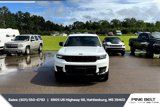 Used 2023 Jeep Grand Cherokee L Laredo image 5