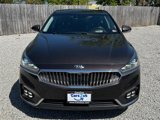 Used 2017 Kia Cadenza Limited image 2