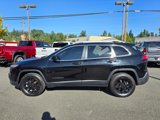 Used 2017 Jeep Cherokee Latitude w/ Cold Weather Group image 4