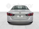 Used 2024 Nissan Altima 2.5 SV image 4