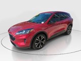 Used 2022 Ford Escape SE w/ SE Sport Appearance Package image 4