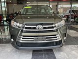 Used 2017 Toyota Highlander Limited image 2