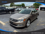 Used 2015 Volkswagen Passat TDI SEL Premium image 4