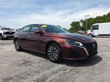 Used 2023 Nissan Altima 2.5 SV image 2