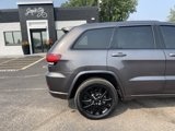 Used 2017 Jeep Grand Cherokee Altitude image 4