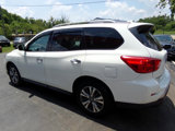 Used 2020 Nissan Pathfinder SV image 5