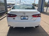 Used 2023 Toyota Camry SE image 6